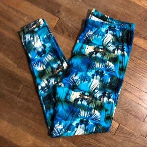 Hawaiian Print Leggings